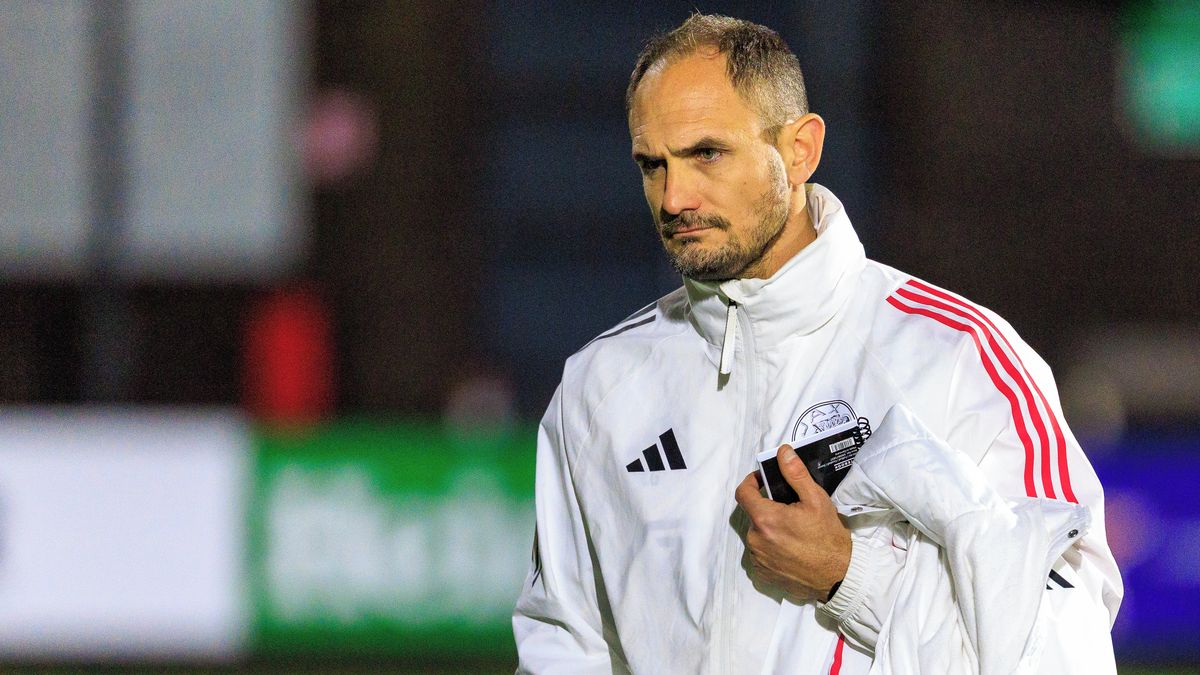 Ajax má opět nového kouče, povede ho García